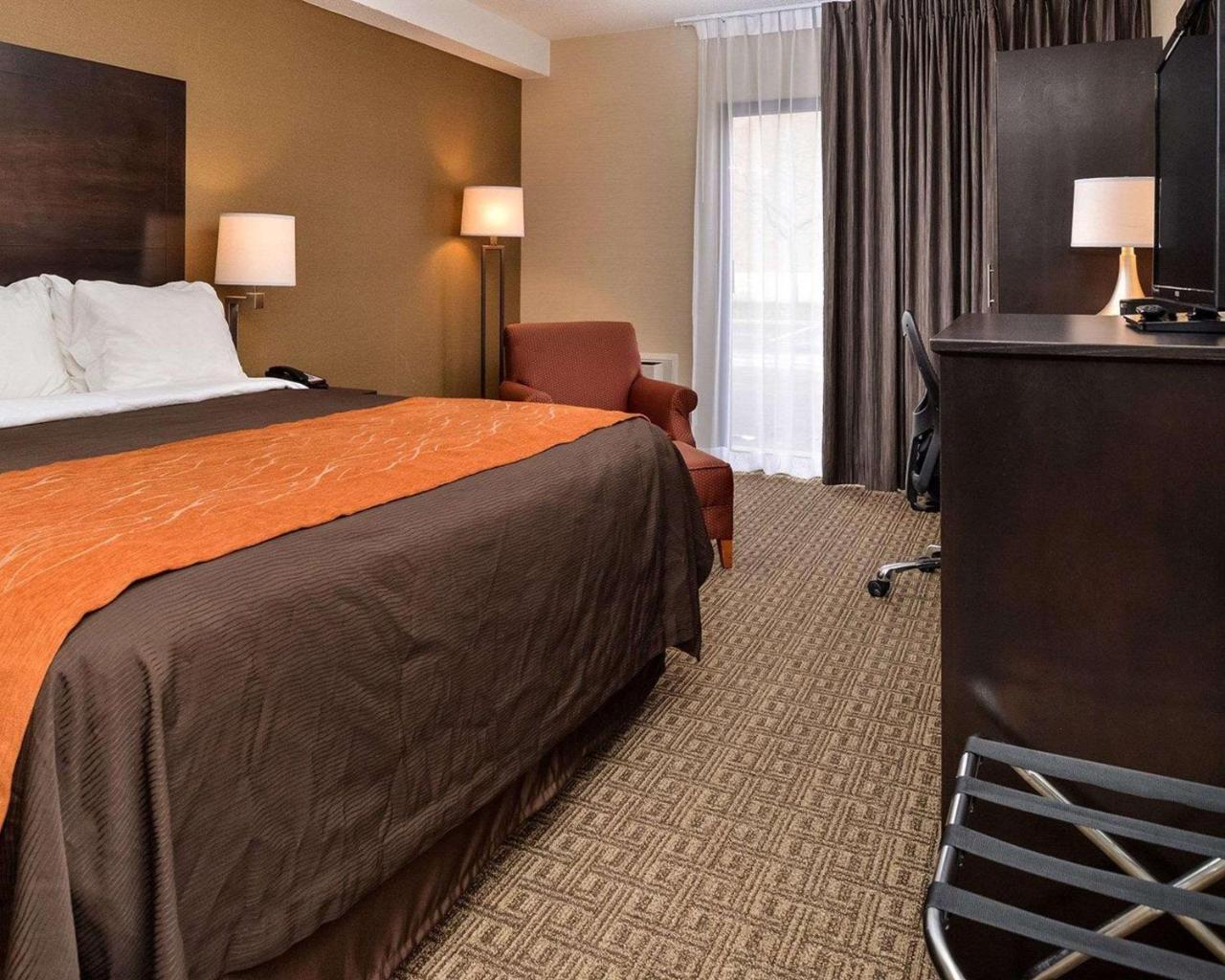 Comfort Inn Brampton Exterior foto