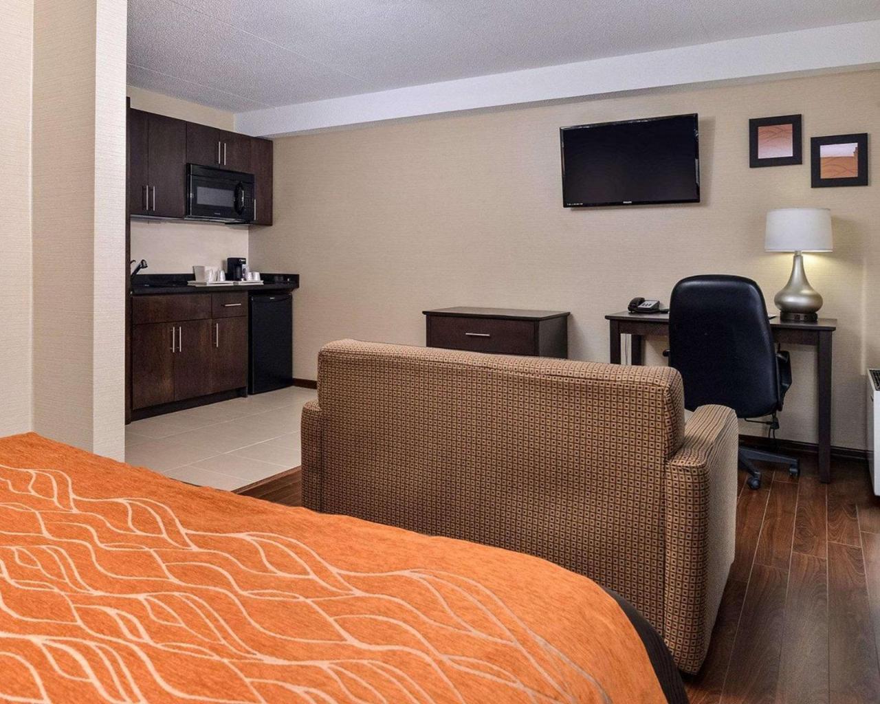 Comfort Inn Brampton Exterior foto