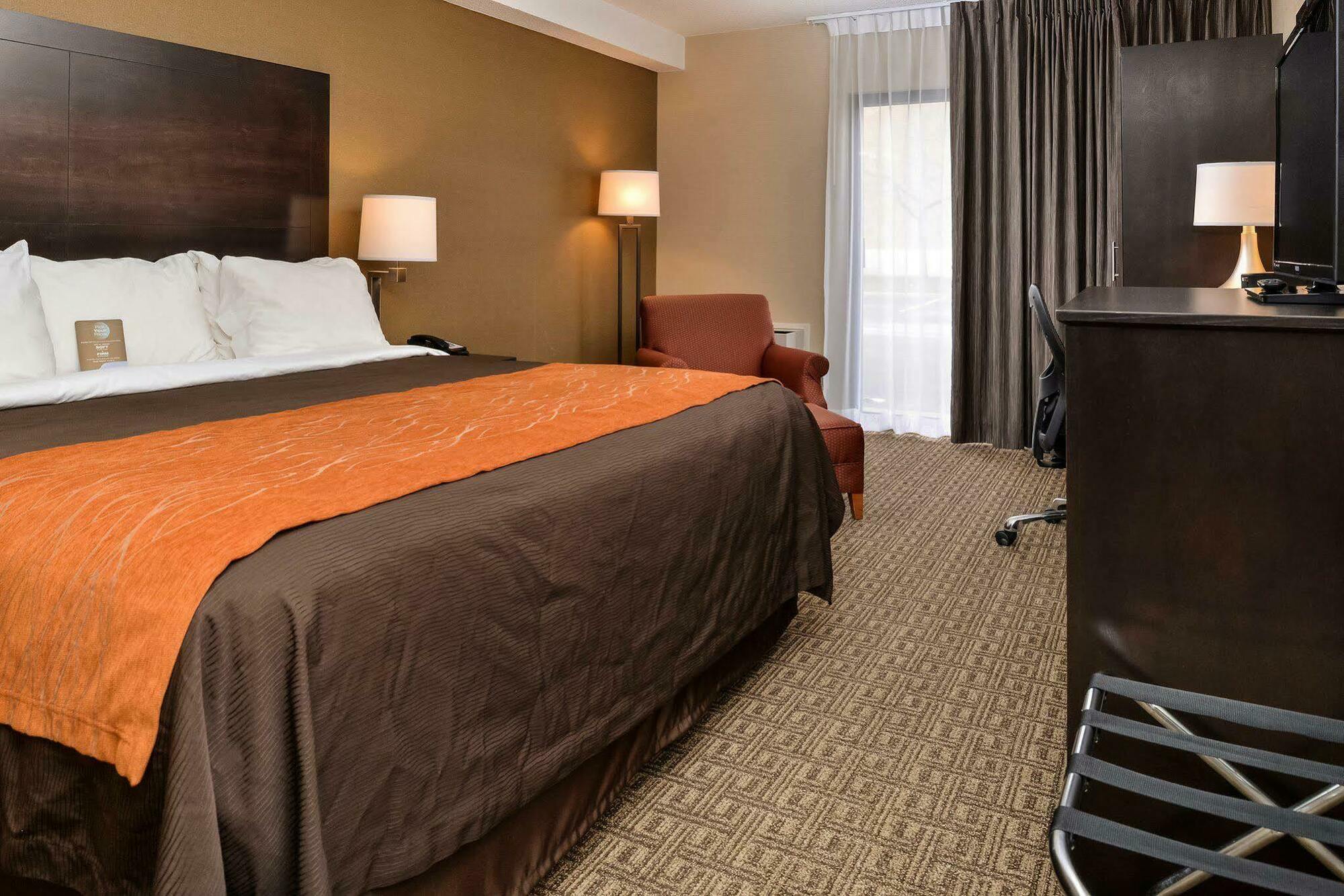 Comfort Inn Brampton Exterior foto